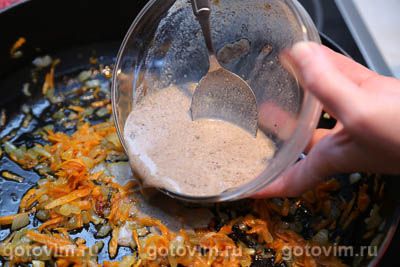 Котлеты из баранины в грибном соусе в духовке