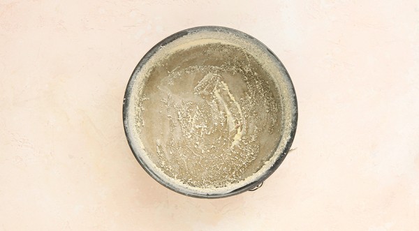 Пышная шарлотка на сметане без соды, пошаговый рецепт с фото на 243 ккал