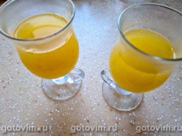Напиток из облепихи с апельсином, лимоном и медом