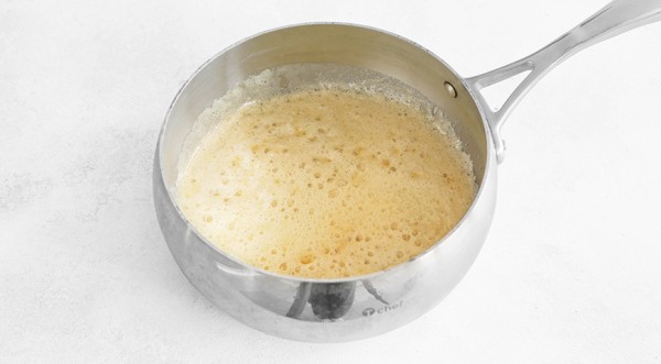 Торт Медовик с кремом «Пломбир», пошаговый рецепт с фото на 1136 ккал