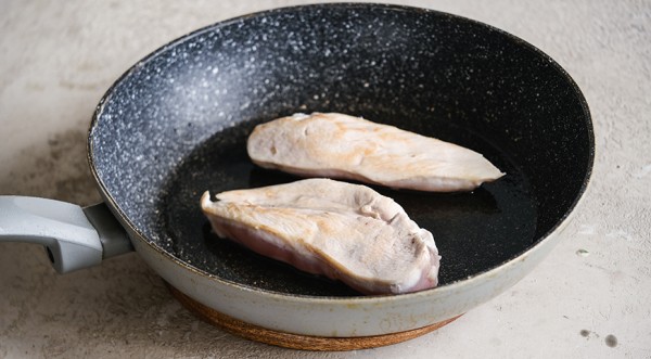 Жюльен в тарталетках с курицей и грибами, пошаговый рецепт с фото на 185 ккал