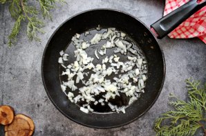 Мясная лазанья с грибами и соусом "Бешамель"