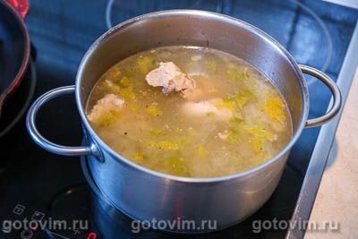 Суп гороховый с квашеной капустой