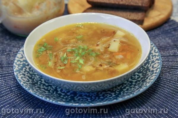 Суп гороховый с квашеной капустой