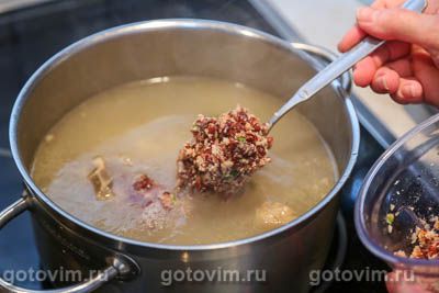 Фасолевый суп с говядиной и перцем чили