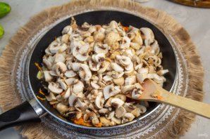 Лазанья из кабачков с грибами