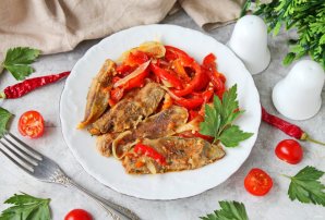 Говяжьи губы с овощами