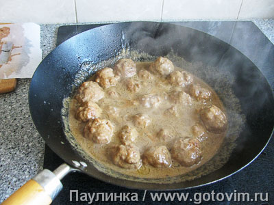 Мясные фрикадельки в соусе по-тайски (Пад Тай)