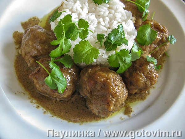 Мясные фрикадельки в соусе по-тайски (Пад Тай)