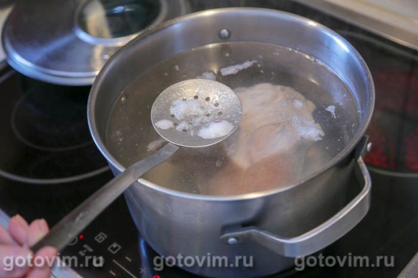 Суп из свинины с цветной капустой и чечевицей