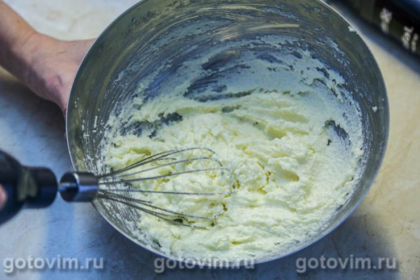 Рогалики с яблоками и орехами из теста на кефире