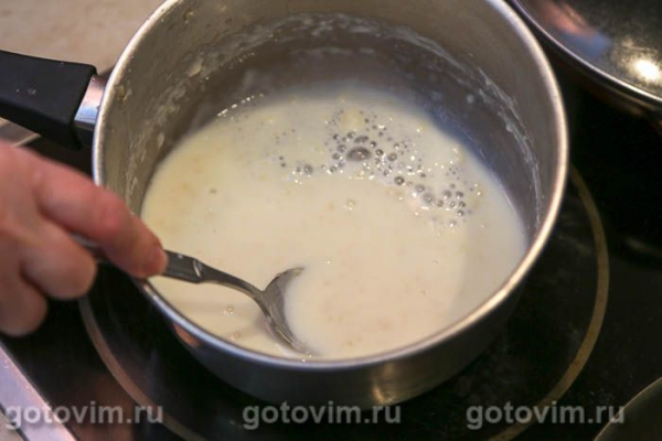Зразы с начинкой из соуса бешамель с грибами