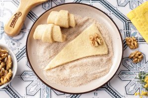Рогалики с корицей и орехами