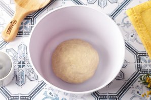 Рогалики с корицей и орехами