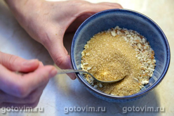 Рогалики с яблоками и орехами из теста на кефире